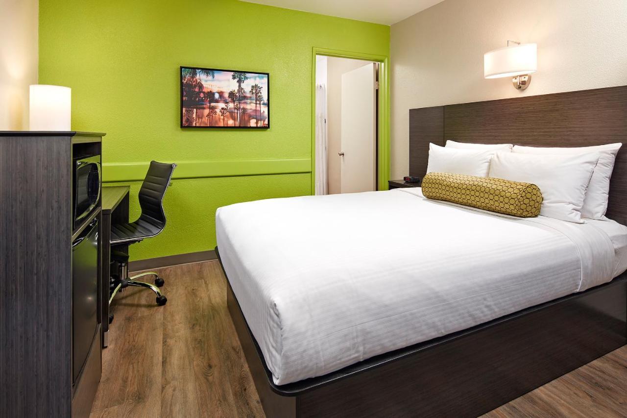 Surestay Hotel By Best Western San Diego Pacific Beach Экстерьер фото