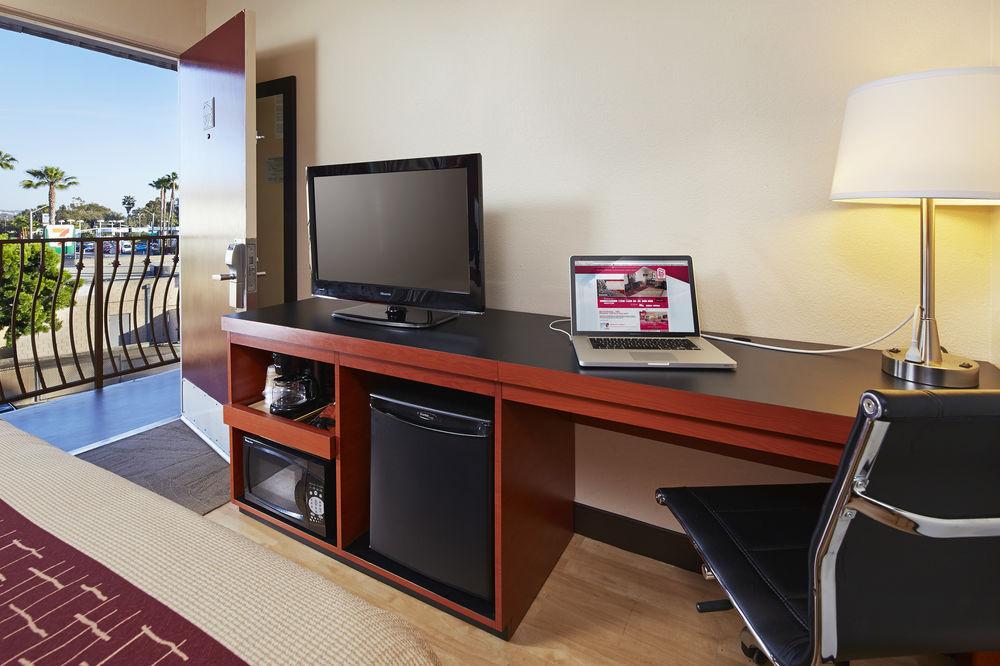 Surestay Hotel By Best Western San Diego Pacific Beach Экстерьер фото