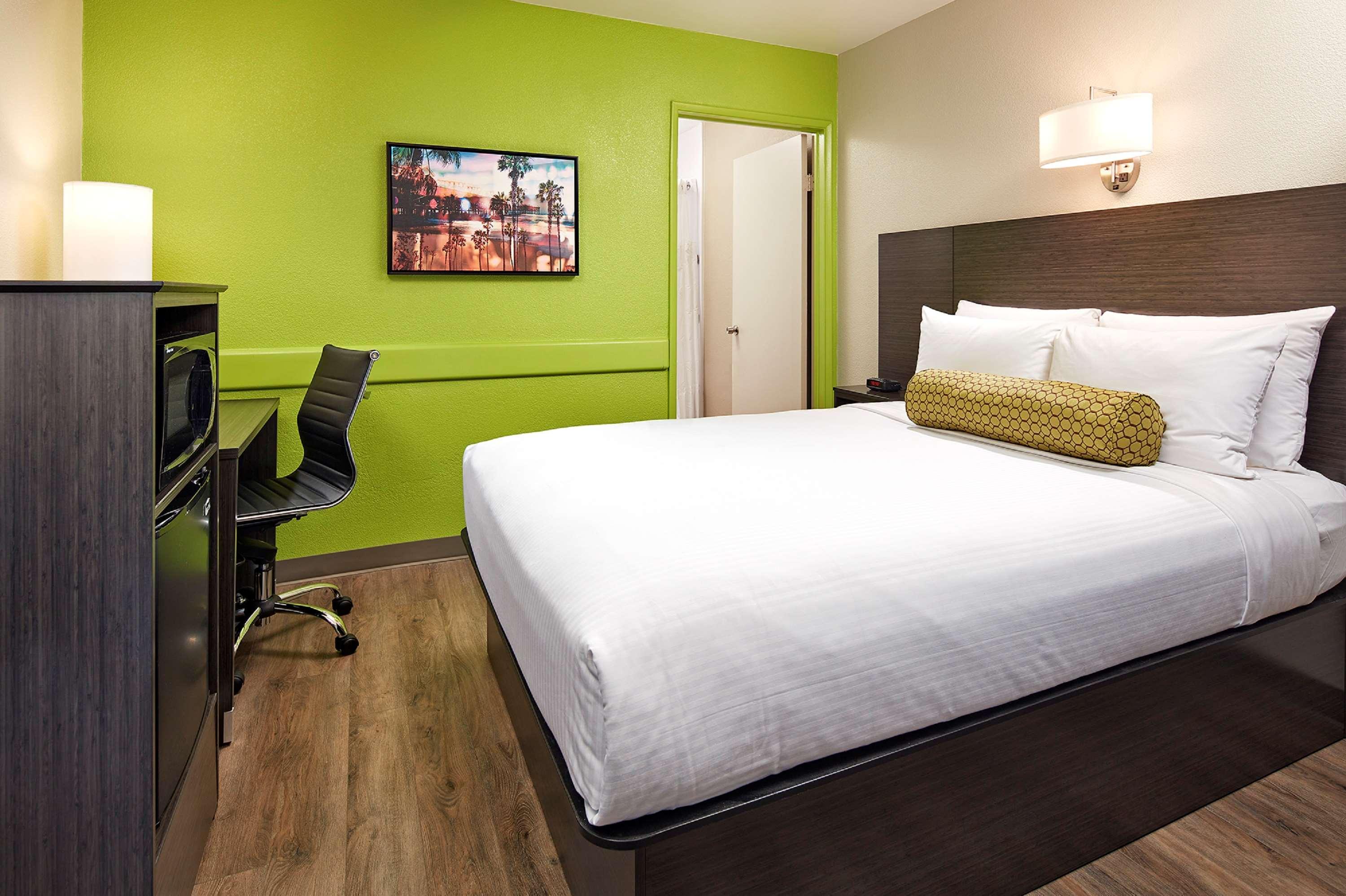Surestay Hotel By Best Western San Diego Pacific Beach Экстерьер фото
